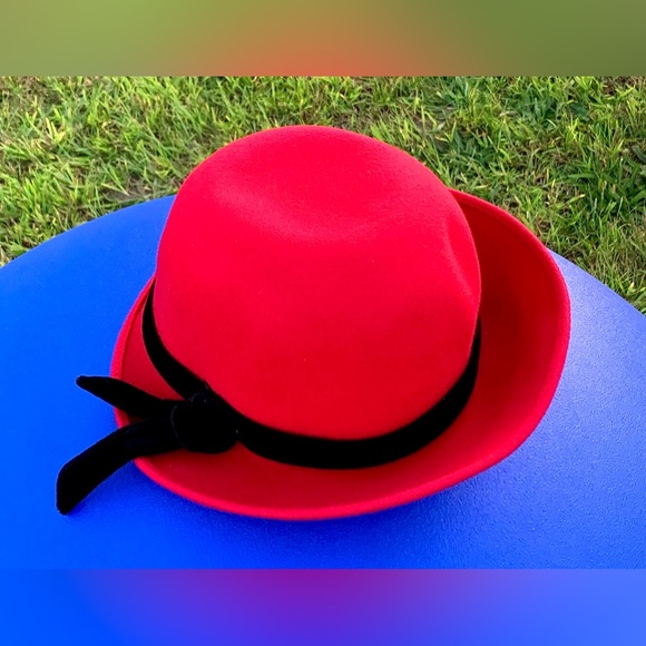 1980s Vintage LAURA ASHLEY 100% Wool Raspberry Women’s Hat - Picture 3 of 16